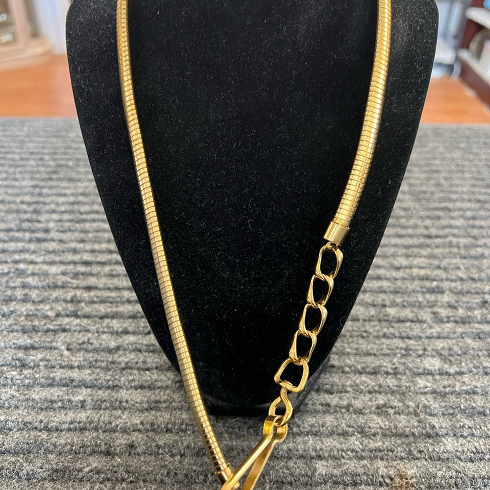 Lanyard Statement Necklace - Picture 6 of 8